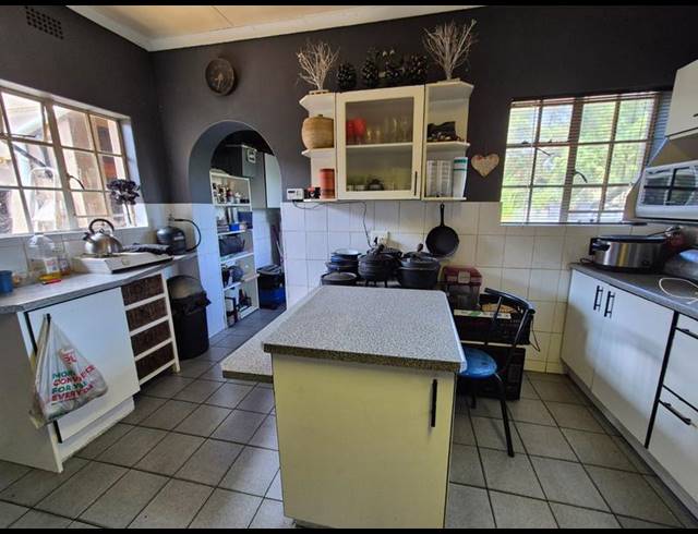 3 BEDROOM HOUSE FOR SALE IN BRACKENDOWNS